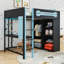 Lit mezzanine avec bureau, garde-robe et lumière RVB-528736780