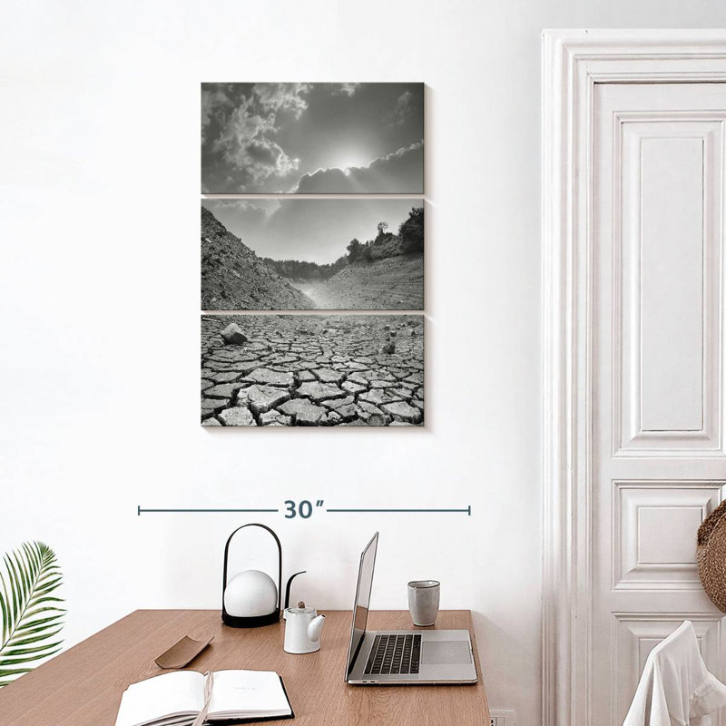 Alvord Dry River, 32" H x 20" W
