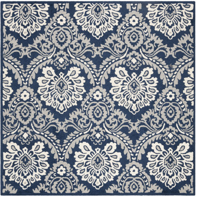 Tansy Wool Damask Indoor Rug