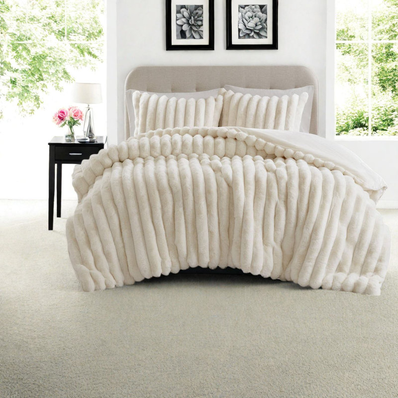 Luxurious Faux Fur Bedding Sets, Ultra-soft Comforter For Home