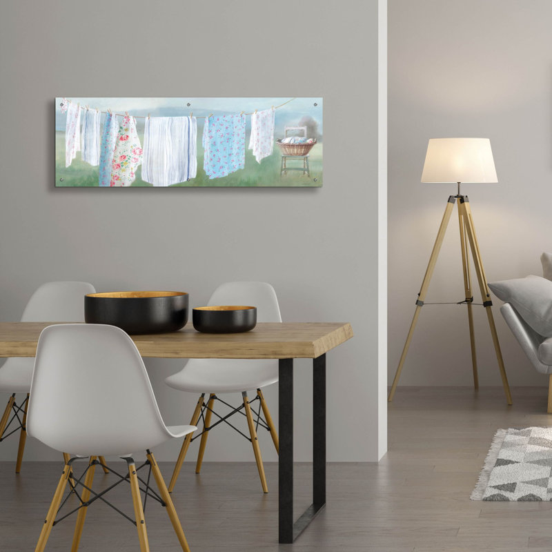 «Laundry Day 9» par Danhui Nai, art mural en verre acrylique, H 16 po x l 48 po