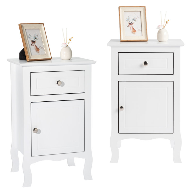 2 tables de chevet blanches