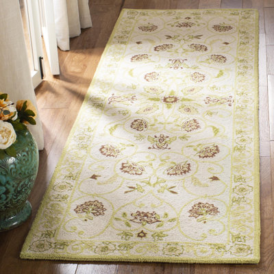 Tapis ivoire / vert en laine crocheté à la main Horsten
