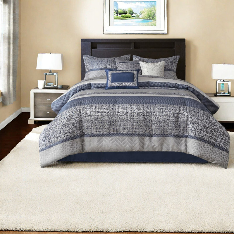 Luxurious Jacquard Bedding Set, Polyester, Navy, Transitional Style For Home