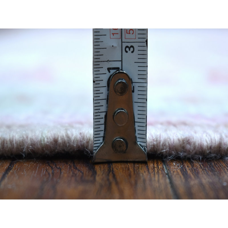 Tapis en laine noué à la main 6 pi 1 po x 8 pi 10 po Angora
