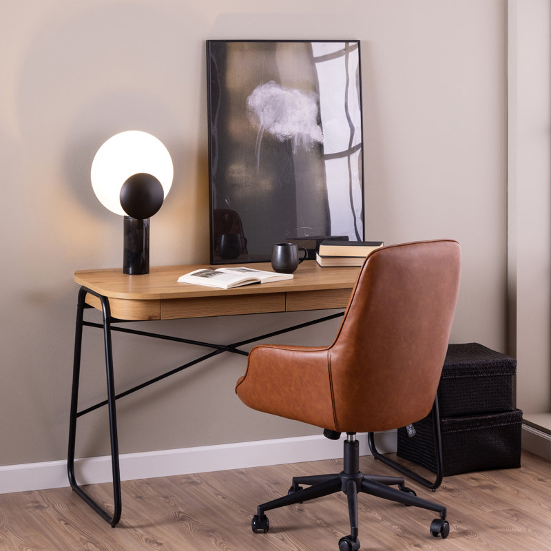 Afizah Writing Desk
