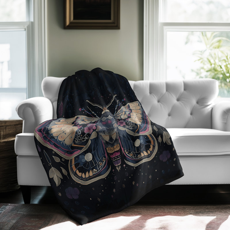 «Celestial Night Moth Whispers» - couverture en sherpa de qualité supérieure - reproduction d'art luxueuse, Lit simple