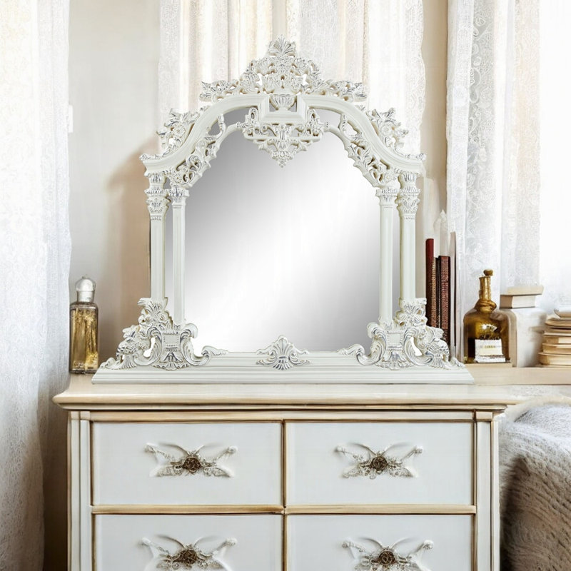 Mikiela Mirror