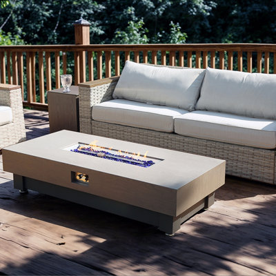 Foyer d'extérieur de 60 pouces, table de foyer d'extérieur au gaz en bois avec housse de pluie, chauffage rectangulaire pour patio, cour arrière, terrasse, foyer d'extérieur moderne