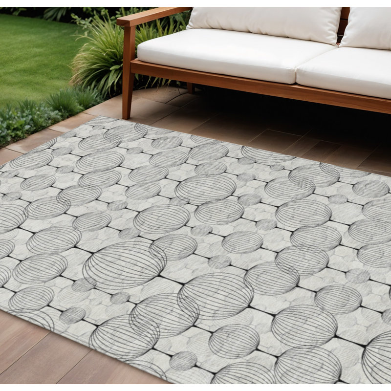 Tapis intérieur / extérieur 10 pi x 14 pi gris et blanc lavable à motif géométrique