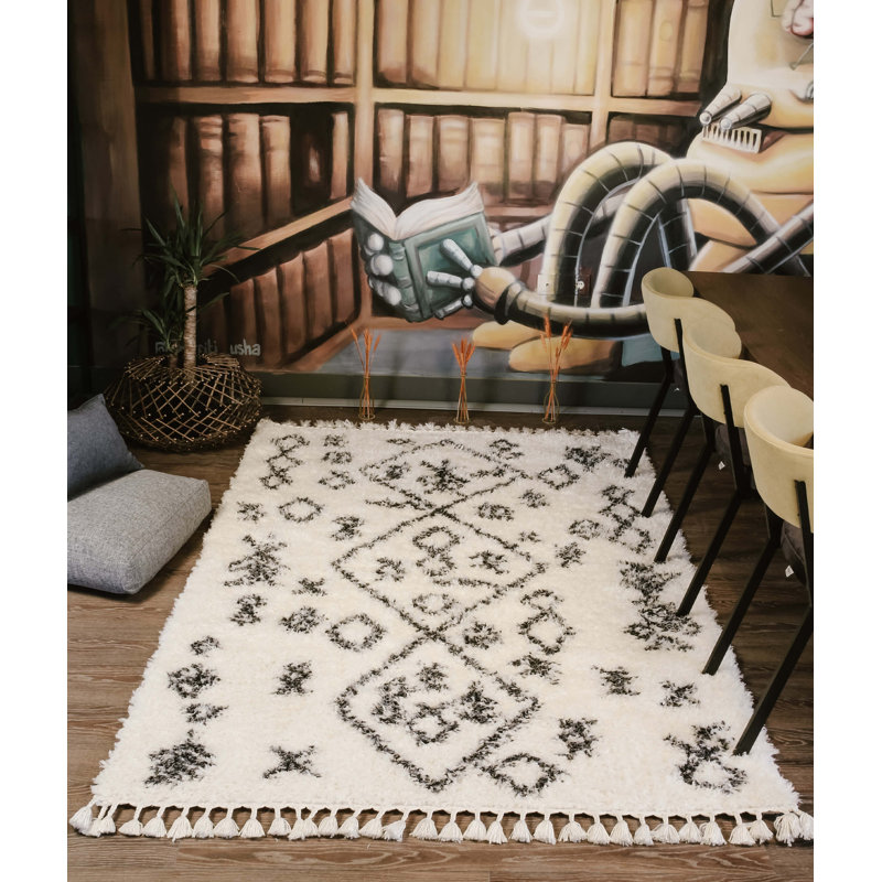 Stav Southwestern Indoor Rug, Rectangle 6'7" x 9'7"