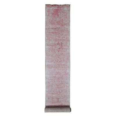 Tapis de couloir rose nouvel âge en soie 2 pi 5 po x 15 pi 7 po Arnoult