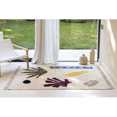 Aiza Hand Woven Area Rug
