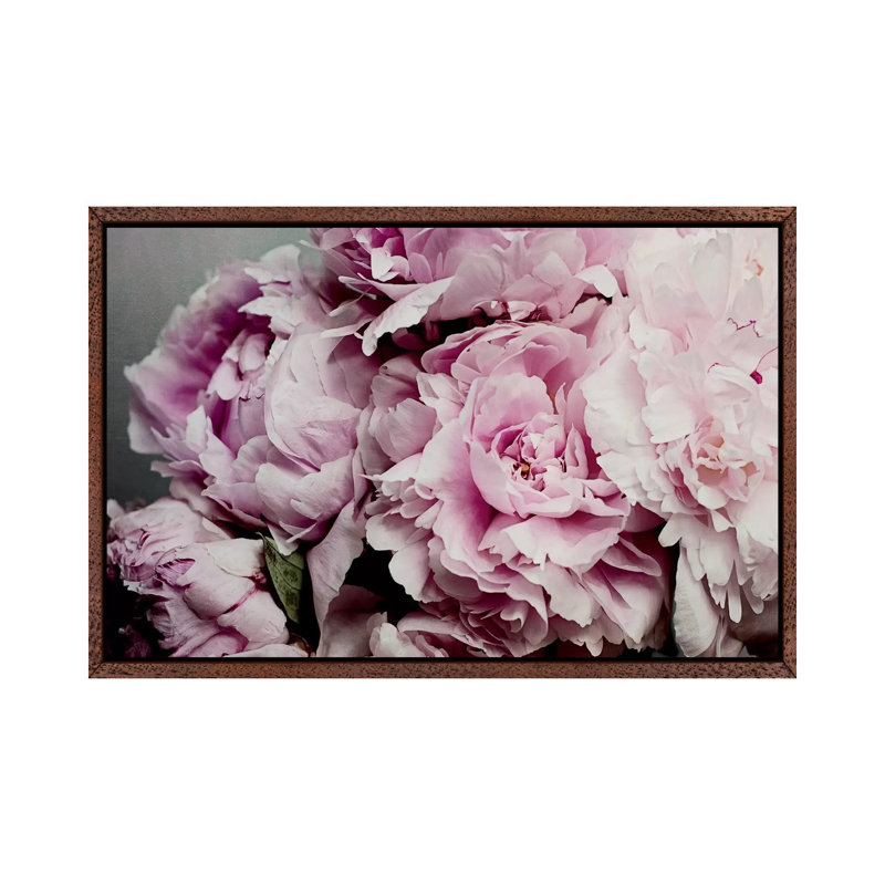 Elizabeth Urquhart - Print on Canvas, 66.04 cm H x 45.72 cm W, Classic Wood Floater Framed