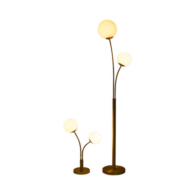 Metal Globe Table Lamp