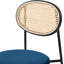 Chaise d'appoint moderne en velours avec dossier en rotin et pieds en métal noir pour la cuisine ou la salle à manger-87915087