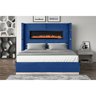 Lit moderne très grand avec foyer et abords - velours bleu recouvrant l'éclairage ambiant Luxury &