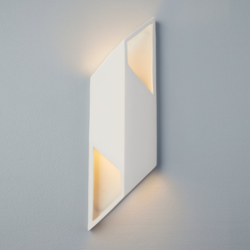 Applique murale 1 lumière DEL Bary, H 17,5 po x l 5,5 po x P 3,75 po, Bisque