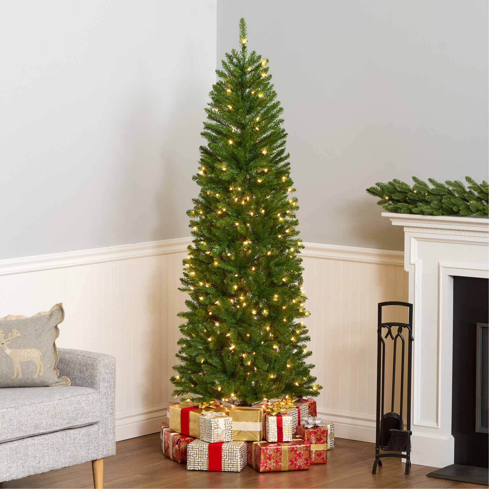 Levit Kingswood 16' Pre-Lit Fir Christmas Tree, 6.5'
