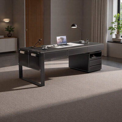Minimalist and Elegant Desk