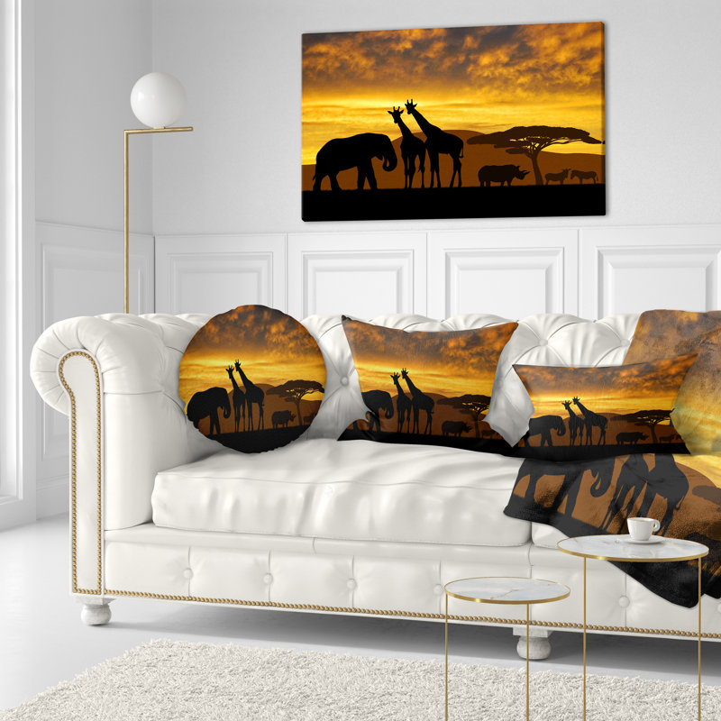 Coussin lombaire girafes et éléphant et rhino