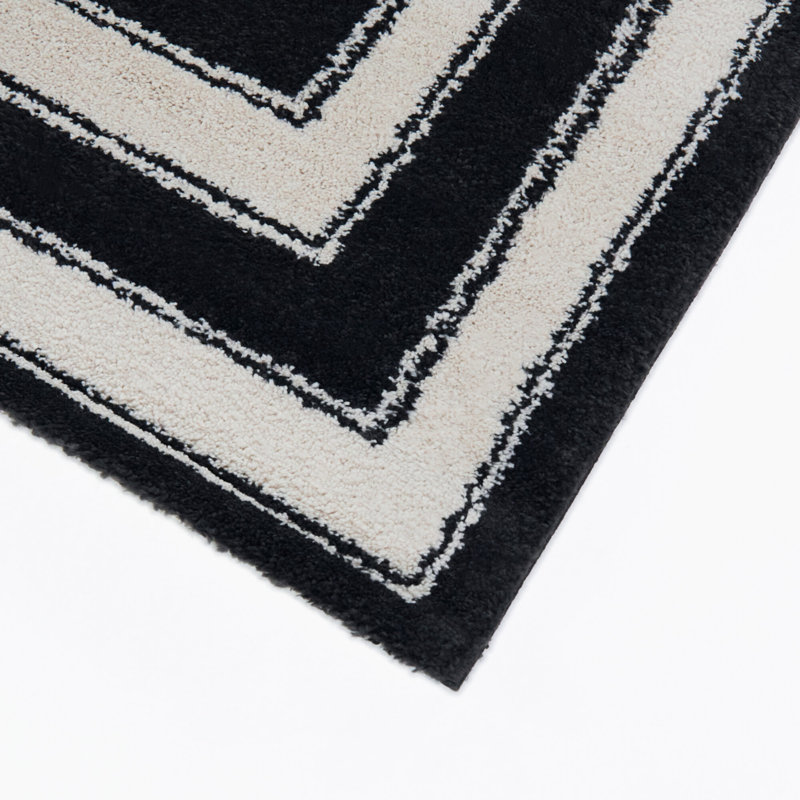 Segall Cream Contemporary Geometric Area Rug, Cream, 7'10" x 10'