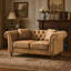 Canapé Chesterfield 2 places en tissu technique de 160 cm avec accoudoirs arrondis, brun