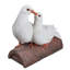 Figurine Colombes sur une bûche