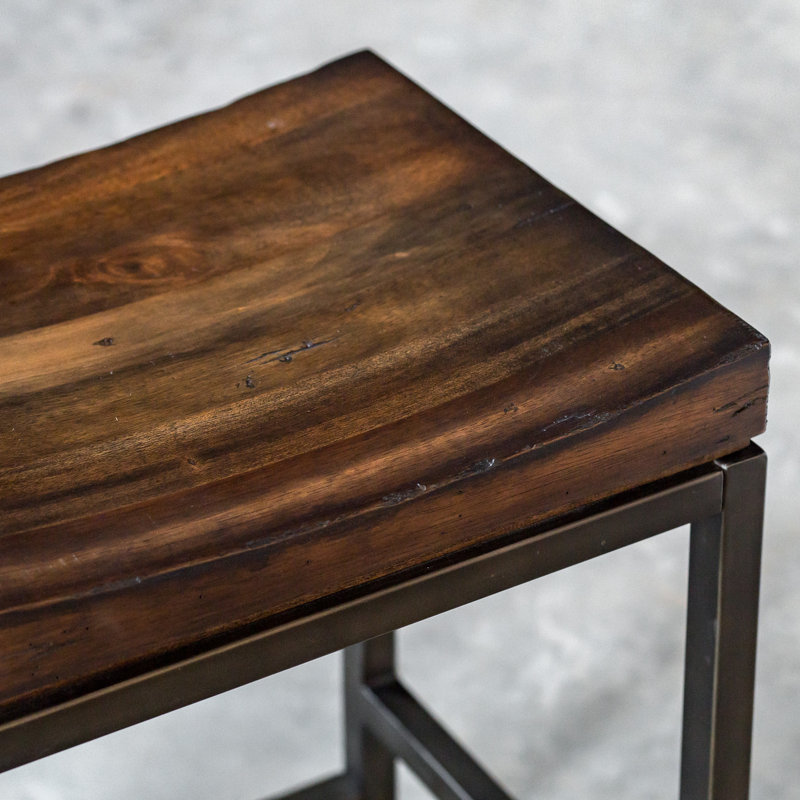Tabouret de bar et de comptoir Amelia, Tabouret de comptoir (assise de 24 po de hauteur)