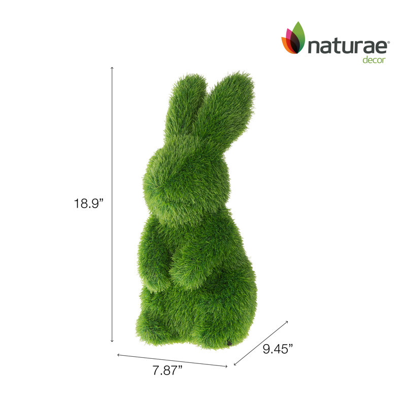 Turf Topiary Standing Rabbit 18-in