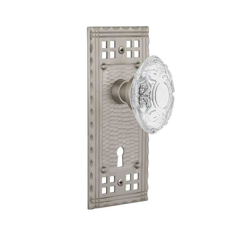 Double poignée de porte en cristal avec une plaque longue serrure artisan Victorian, Nickel satiné