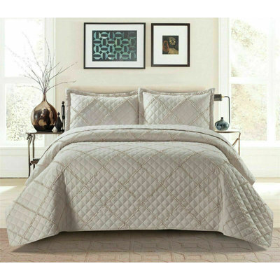 Pavie Throw Blanket