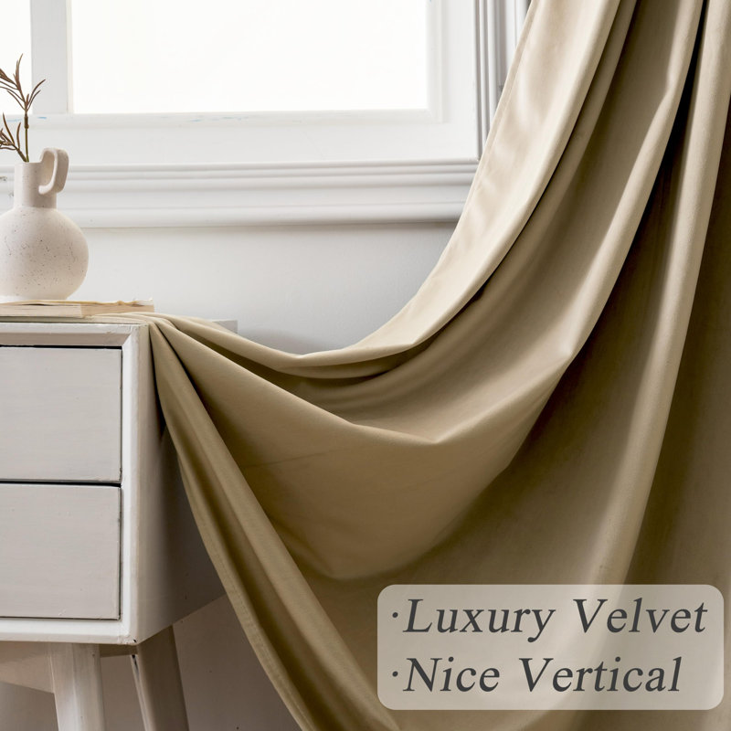Ensemble de 2 rideaux obscurcissants en velours, Beige chameau, L 52 po x L 96 po
