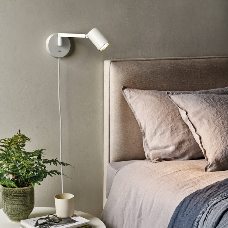 Ascoli 1 - Light Spotlight, Matt White