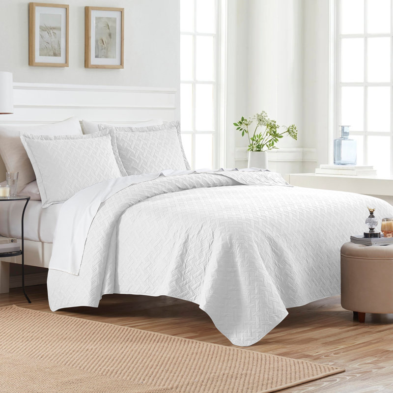 Ensemble de courtepointe pinsonic Dan River (3 pièces), Courtepointe pour grand lit + 2 taies décoratives, Blanc