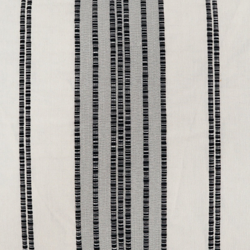 Tissu Talbert, Domino