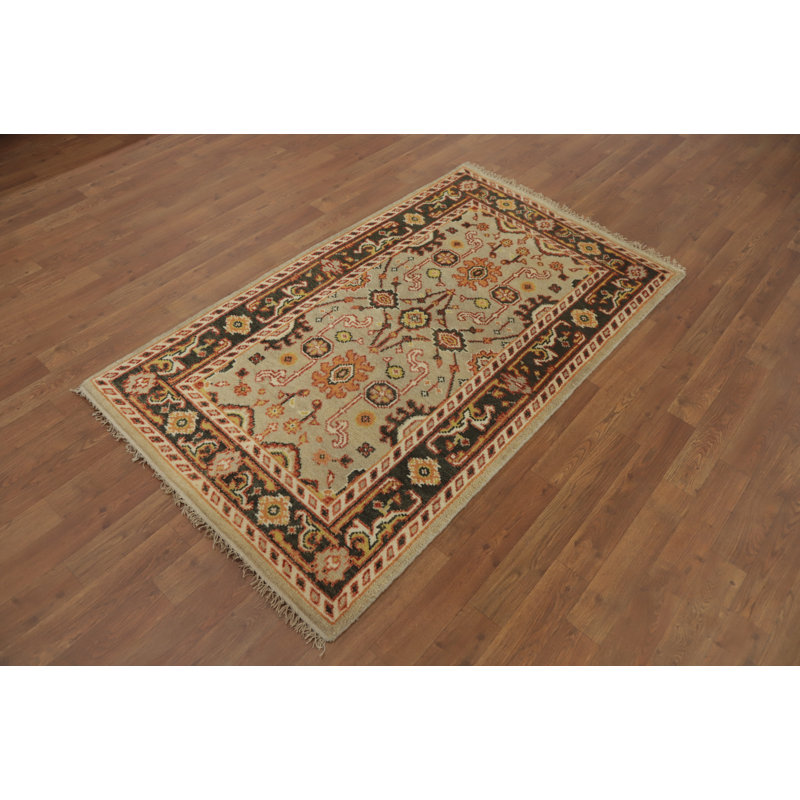 Tapis unique en coton 5 pi 2 po x 3 pi 0 po beige et ivoire
