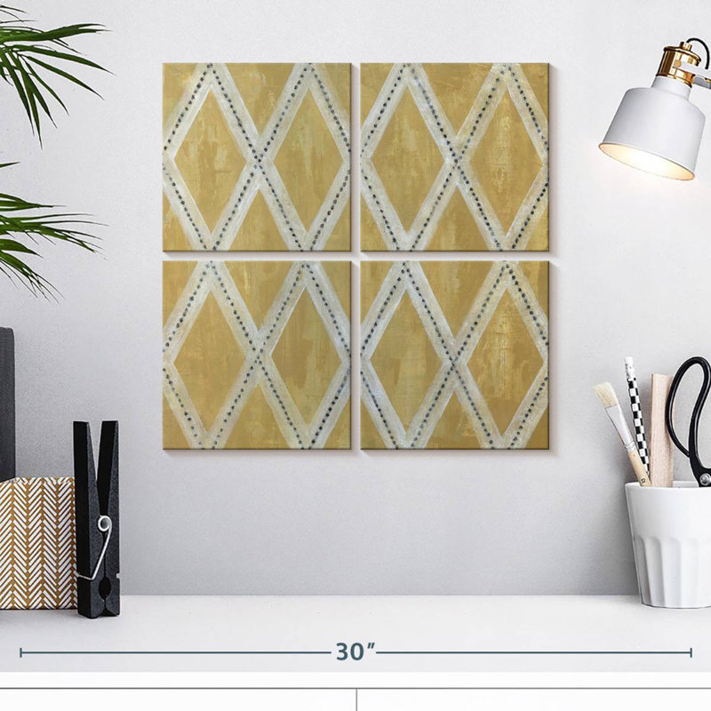 Avery Geometric IV