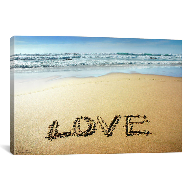 « Love » par Ben Heine, reproduction de photo, H 12 po x l 18 po x P 0,75 po, Toile