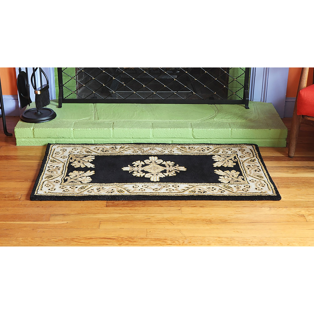 Eliphalet Oriental Handmade Wool Rug World Menagerie