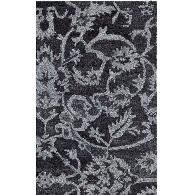 Corleen Tufted Performance Performance Floral Rug, Rectangle 4' x 6'