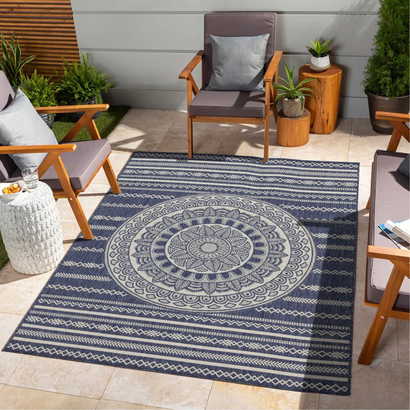 2 Ft. 7 In. X 7 Ft. 3 In. Indoor/Outdoor Area Rug, Runner 2'7" x 7'3"