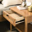 Table de chevet avec tablette en noyer