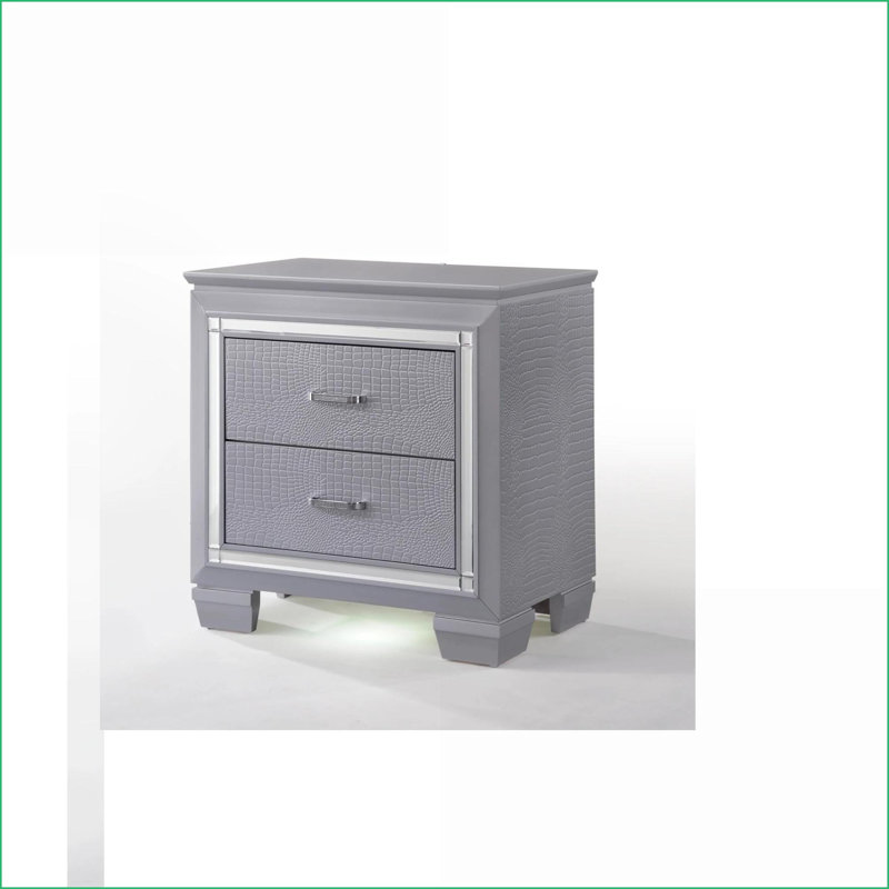 Table de chevet Modern Glam - 2 tiroirs, lumière intégrée, finition argent Croc