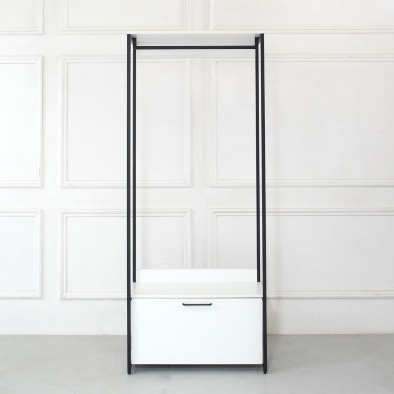 Walk-in en bois et métal, Blanc