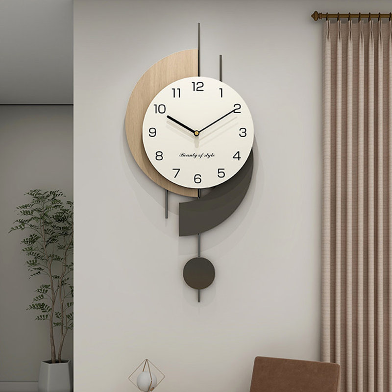 Horloge murale décorative asymétrique en bois pâle, 27.56"H*12.6"W*1.97"D