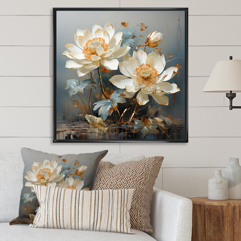 Gilded Tranquility Lotus II - impression, H 30 po x l 30 po x P 1 po, Cadre flottant noir