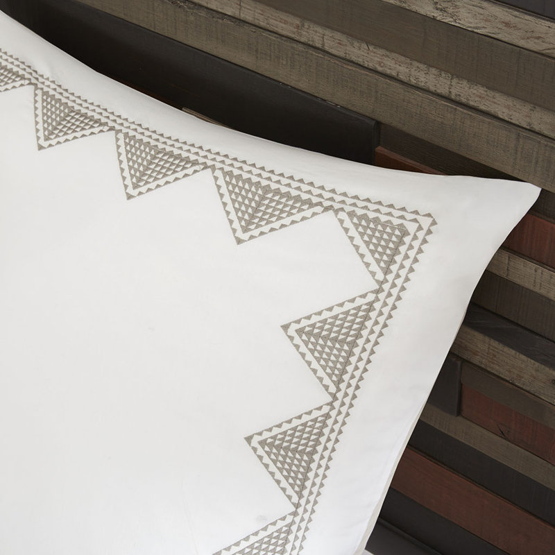 Navy Cotton King Reversible Quilt Set with Chevron Design