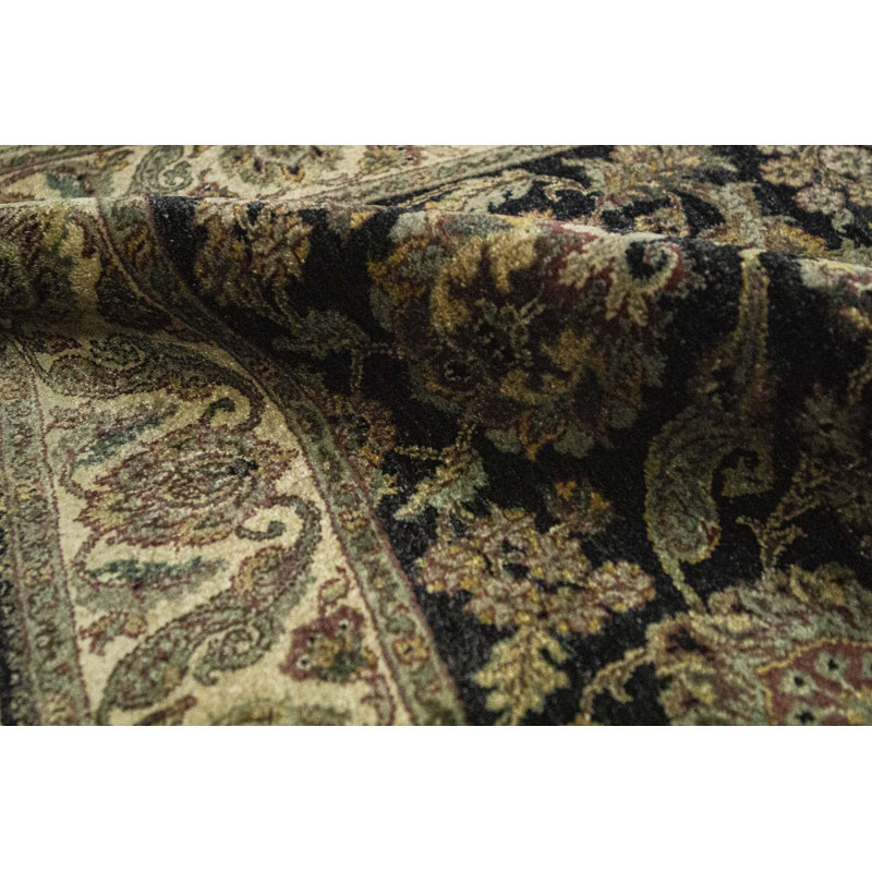 Suruchi Wool Oriental Area Rug