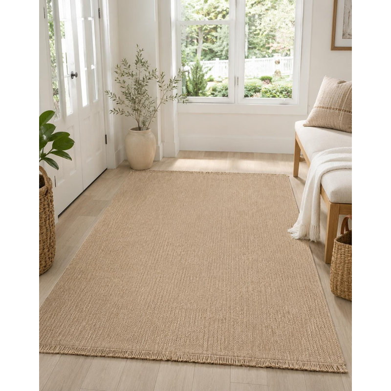 Tapis beige texturé tissé à plat en polypropylène tissé à la machine, Large — 6'7" x 9'6"